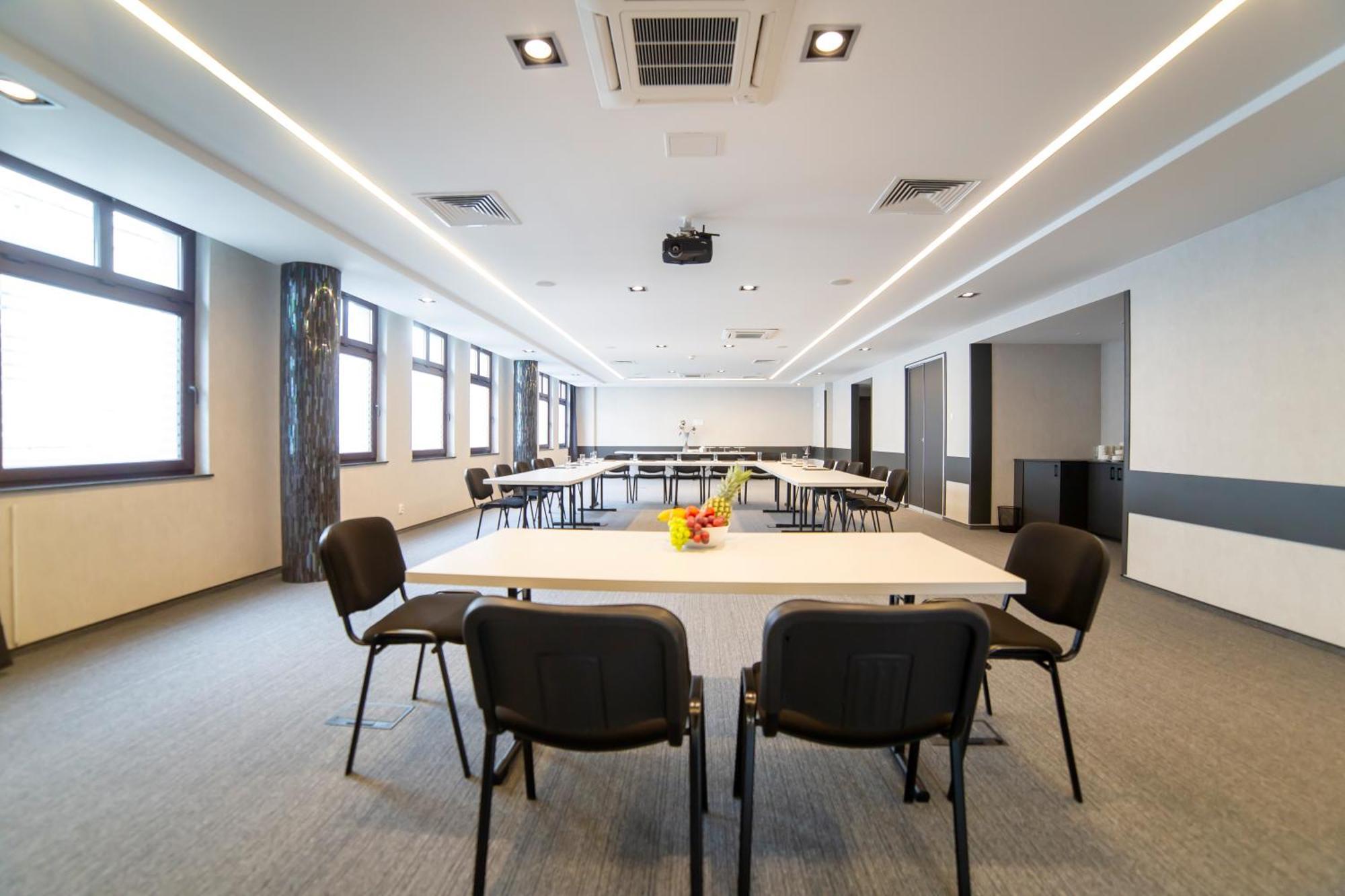 Hotel Saline Inowroclaw Ngoại thất bức ảnh
