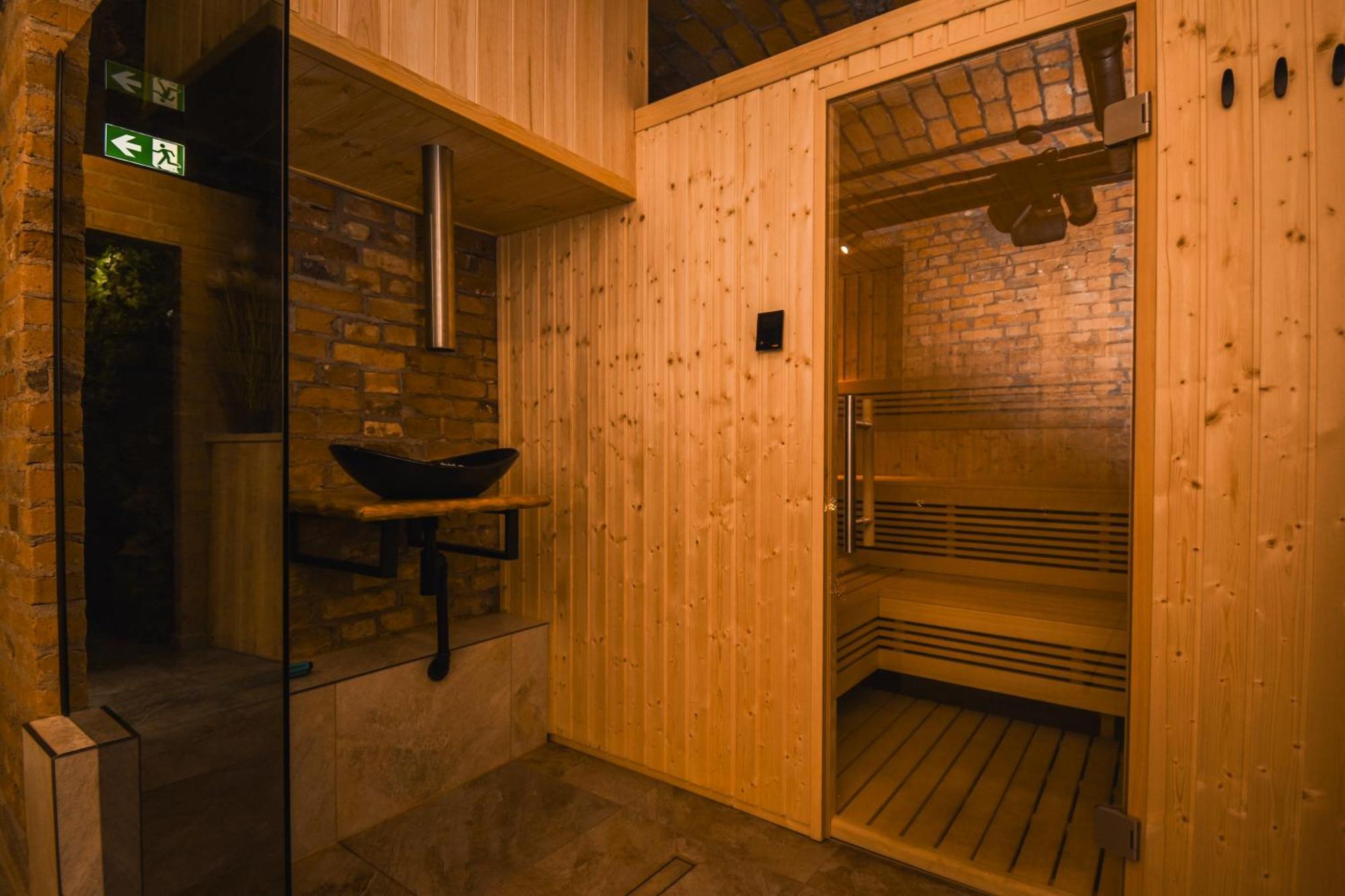 Hotel Saline Inowroclaw Ngoại thất bức ảnh